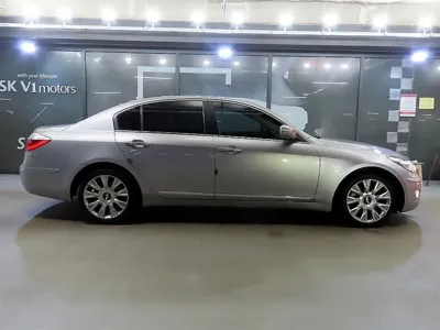 Hyundai Genesis 2010, 104557 км, за 3100000 KRW
