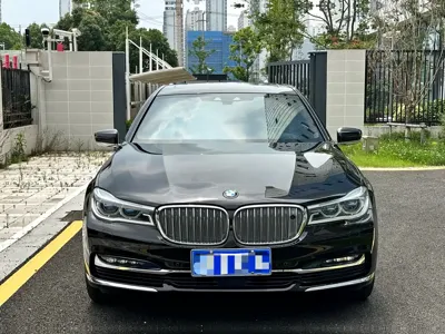 BMW 7 Series 2018, 147000 км, за 279800 CNY