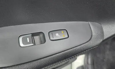 Kia Sorento 2018, 182514 км, за 10990000 KRW - фото 19