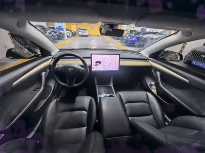 Tesla Model 3 2021, 70000 км, за 118800 CNY - фото 12