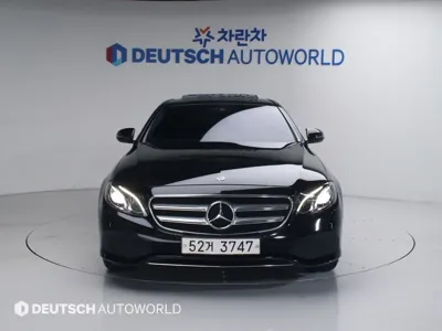Mercedes-Benz E-Class 2018, 61896 км, за 21500000 KRW