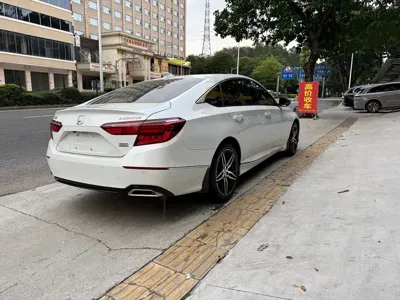Honda Inspire 2023, 60000 км, за 109800 CNY