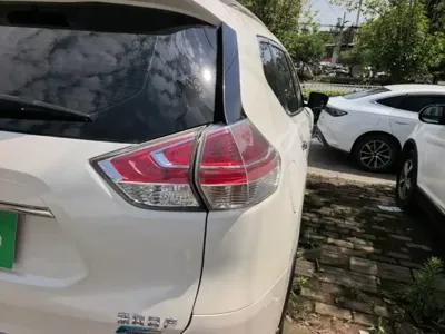 Nissan X-Trail 2015, 141200 км, за 42200 CNY - фото 8