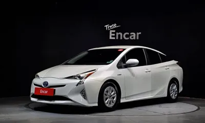Toyota Prius · 2017 год