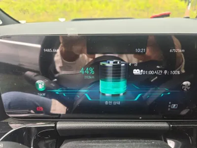 Mercedes-Benz EQA 2023, 67500 км, за 45690000 KRW - фото 8