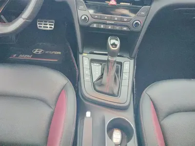 Hyundai Elantra 2016, 128200 км, за 25000 CNY - фото 16