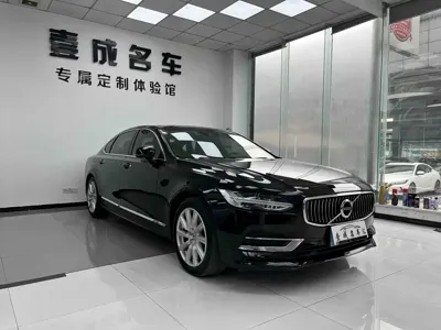 Volvo S90 2020, 110000 км, за 115000 CNY