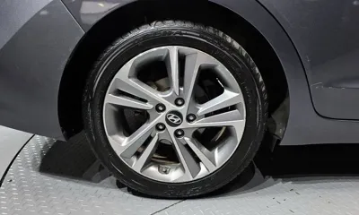 Hyundai Avante 2018, 97392 км, за 9900000 KRW - фото 5