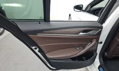 BMW 5-Series 2020, 35393 км, за 36900000 KRW - фото 26