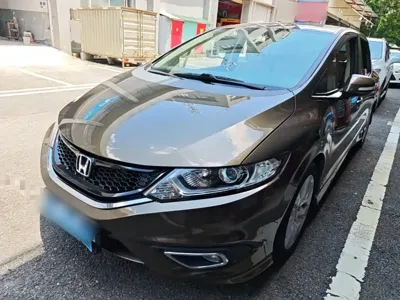 Honda Jade · 2015 год