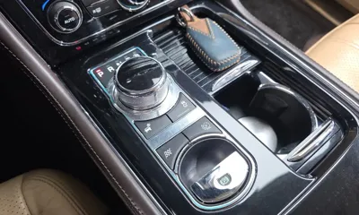Jaguar XJ 2013, 210816 км, за 7500000 KRW - фото 9