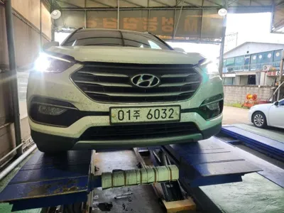 Hyundai Santafe · 2016 год