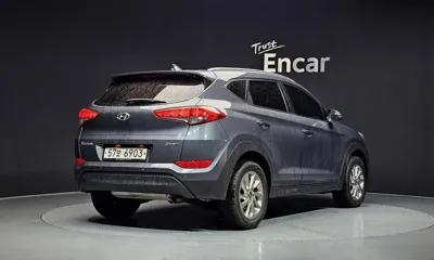 Hyundai Tucson 2016, 56923 км, за 11200000 KRW