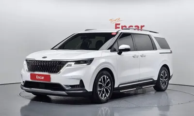Kia Canival · 2021 год