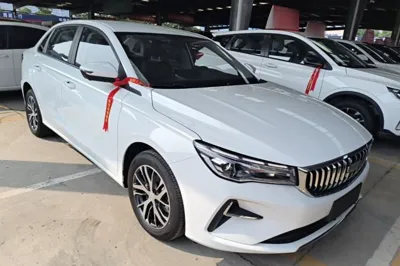 Geely Auto Emgrand 2026, 100 км, за 73717.18 CNY