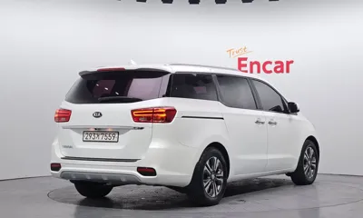 Kia Canival 2019, 114367 км, за 13500000 KRW - фото 2