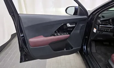 Kia Niro 2022, 61143 км, за 19700000 KRW - фото 24