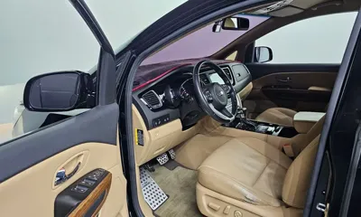 Kia Canival 2018, 130224 км, за 16500000 KRW - фото 10