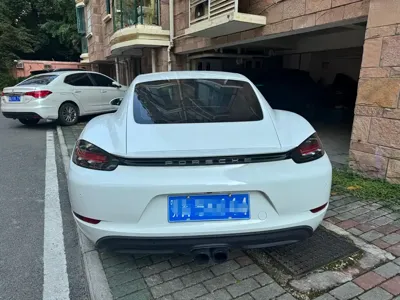 Porsche 718 2017, 67000 км, за 258000 CNY