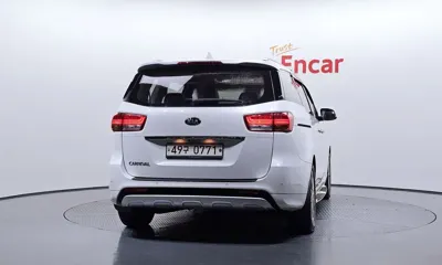 Kia Canival 2016, 75941 км, за 13800000 KRW - фото 4