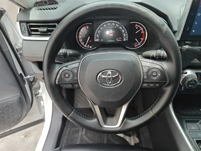Toyota RAV4 2022, 46000 км, за 95500 CNY - фото 11