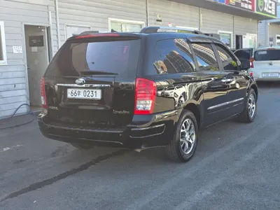 Kia Canival 2014, 175000 км, за 4270000 KRW