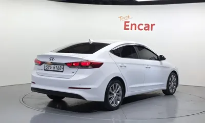 Hyundai Avante 2018, 107808 км, за 8500000 KRW