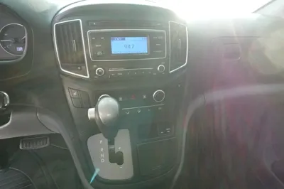 Hyundai Starex 2018, 162006 км, за 8900000 KRW - фото 9