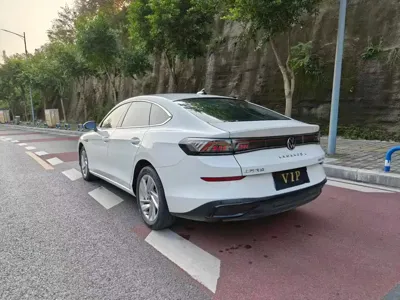 Volkswagen Lamando 2023, 70000 км, за 78800 CNY - фото 9