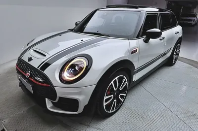 MINI Clubman 2023, 31736 км, за 30800000 KRW