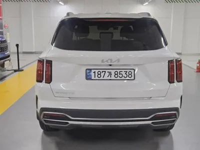 Kia Sorento 2023, 24887 км, за 28000000 KRW