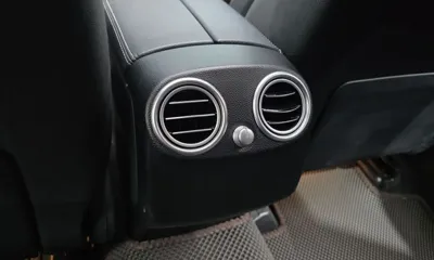 Mercedes-Benz GLC-Class 2020, 73737 км, за 99990000 KRW - фото 35