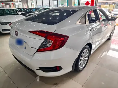 Honda Civic 2019, 85100 км, за 49800 CNY - фото 7