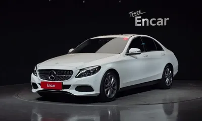 Mercedes-Benz C-Class · 2016 год