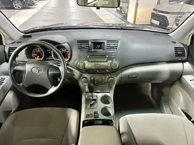 Toyota Highlander 2008, 221461 км, за 8900000 KRW - фото 9