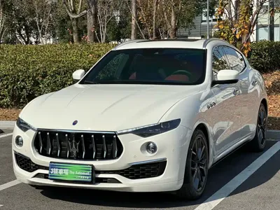 Maserati Levante · 2021 год