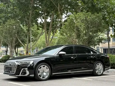 Audi A8 · 2019 год