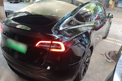 Tesla Model Y 2022, 115600 км, за 155773.75 CNY - фото 6