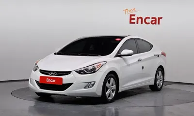 Hyundai Avante · 2012 год