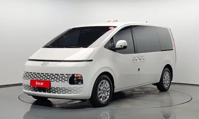 Hyundai Staria · 2025 год