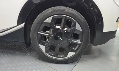 Kia EV6 2025, 42817 км, за 35600000 KRW - фото 21