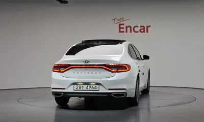 Hyundai Grandeur 2018, 97343 км, за 15490000 KRW