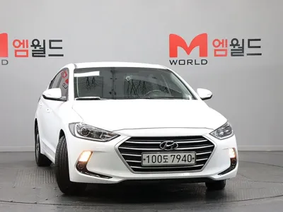 Hyundai Avante 2017, 86564 км, за 8990000 KRW