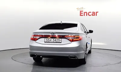 Hyundai Grandeur 2015, 118867 км, за 7500000 KRW - фото 4