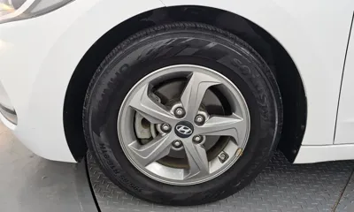 Hyundai Avante 2017, 75932 км, за 12300000 KRW - фото 5