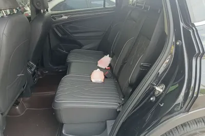 Volkswagen Tiguan L 2022, 122200 км, за 104674.45 CNY - фото 20