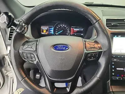 Ford Explorer 2017, 104818 км, за 12500000 KRW - фото 9