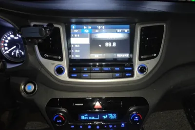 Hyundai Tucson 2018, 140700 км, за 51460.31 CNY - фото 12
