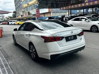 Nissan Teana 2019, 100000 км, за 76800 CNY