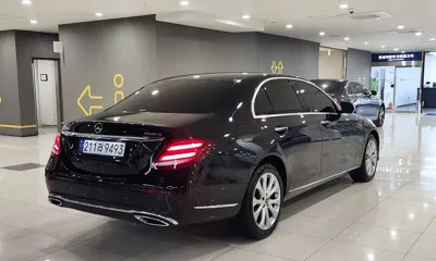 Mercedes-Benz E-Class 2019, 92730 км, за 25000000 KRW